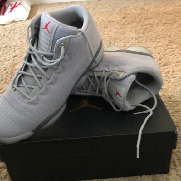 jordan horizon low bg